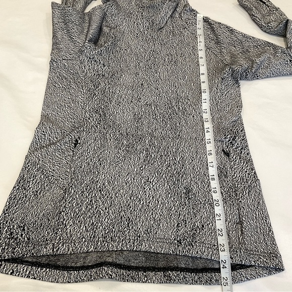 Lululemon Scuba Neck Hoodie Pullover Size 4 Heathered Black - Picture 11 of 12